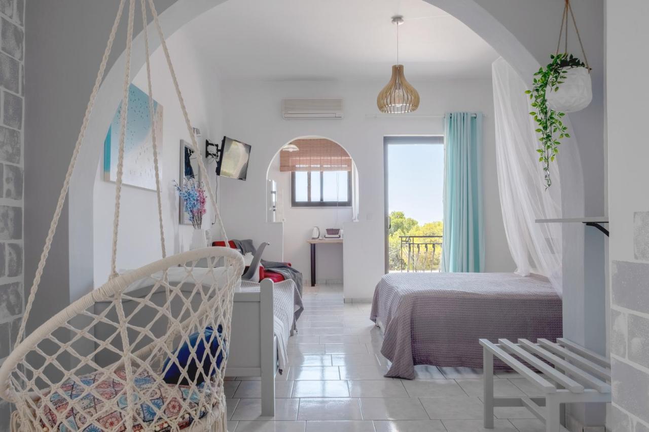 Pefkides Aegina Boutique Apartments Agia Marina  Exterior photo